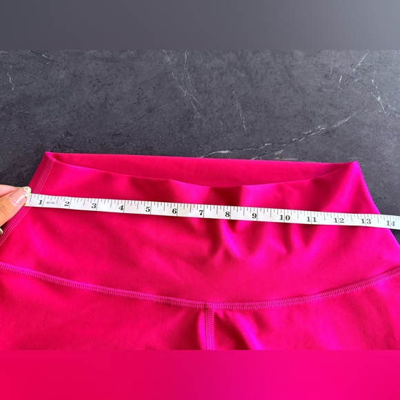 ALO Yoga Hot Pink Airlift Leggings - Picture 2 of 5